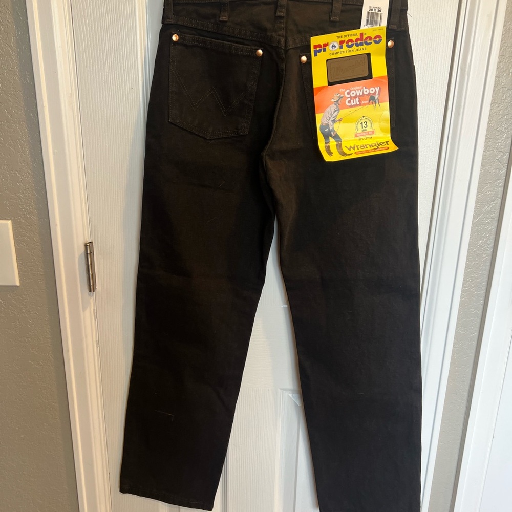 Wrangler Men's Dark Brown  Pro-Rodeo Cowboy cut Jeans